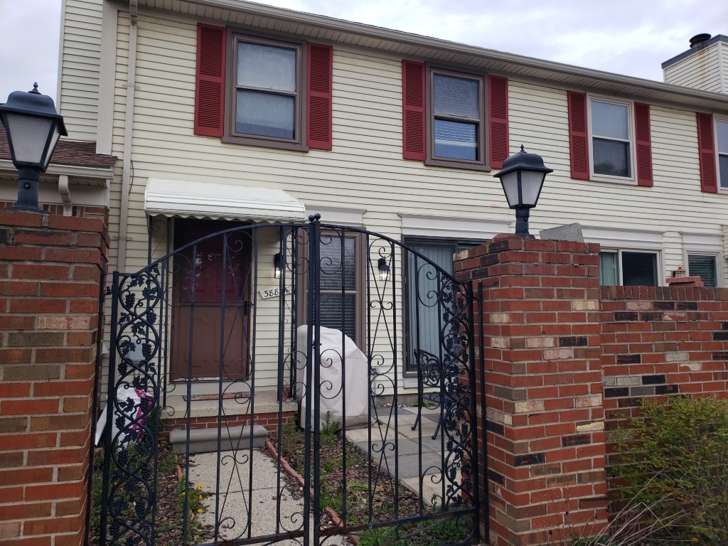 38844 Golfview Drive East - 1