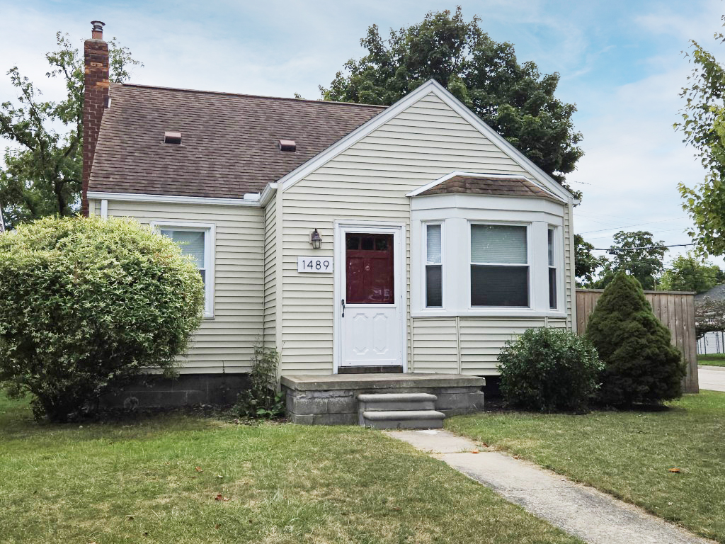 Property main image