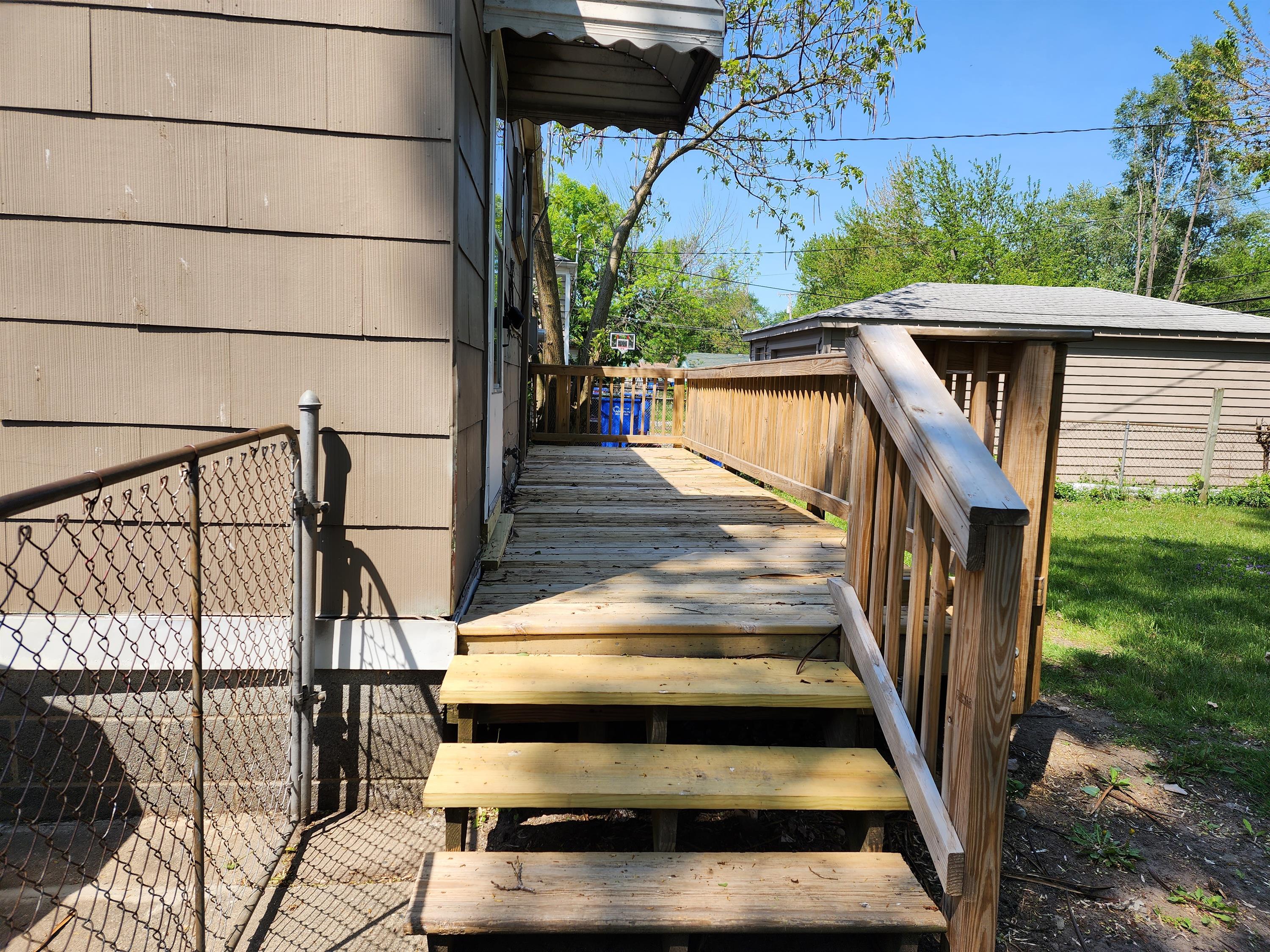 Property thumbnail image